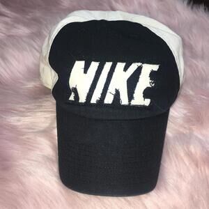 Nike Spell Out Adjustable Baseball Cap Hat